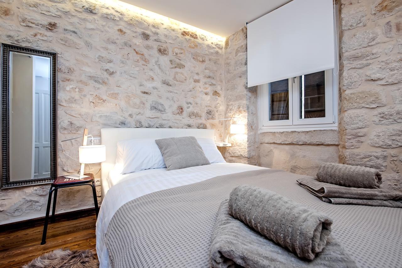 Luna Rooms And Studios Rovinj Buitenkant foto