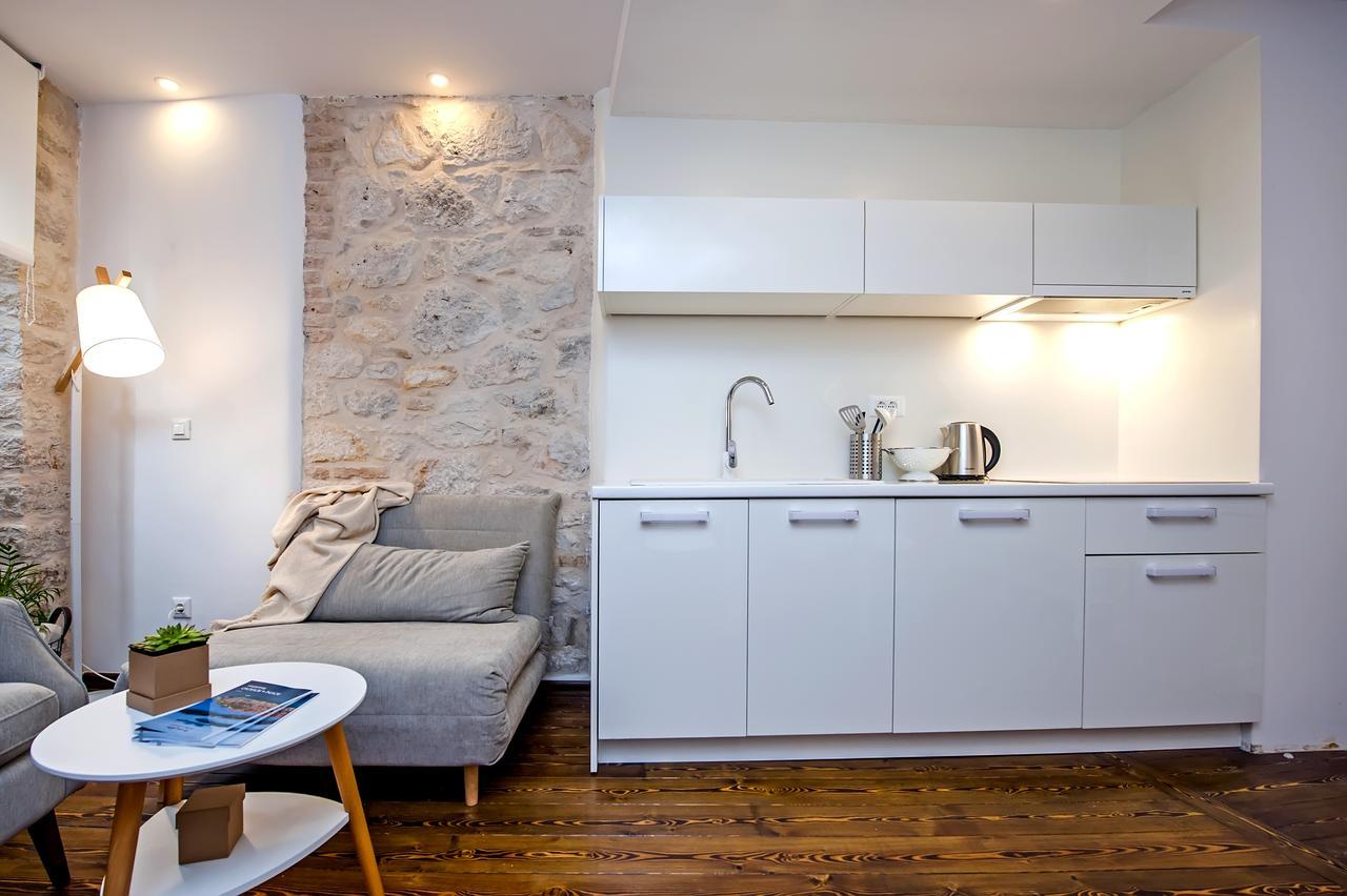 Luna Rooms And Studios Rovinj Buitenkant foto