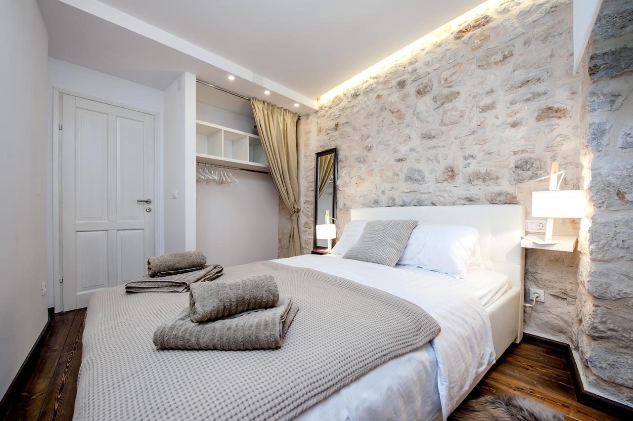 Luna Rooms And Studios Rovinj Buitenkant foto